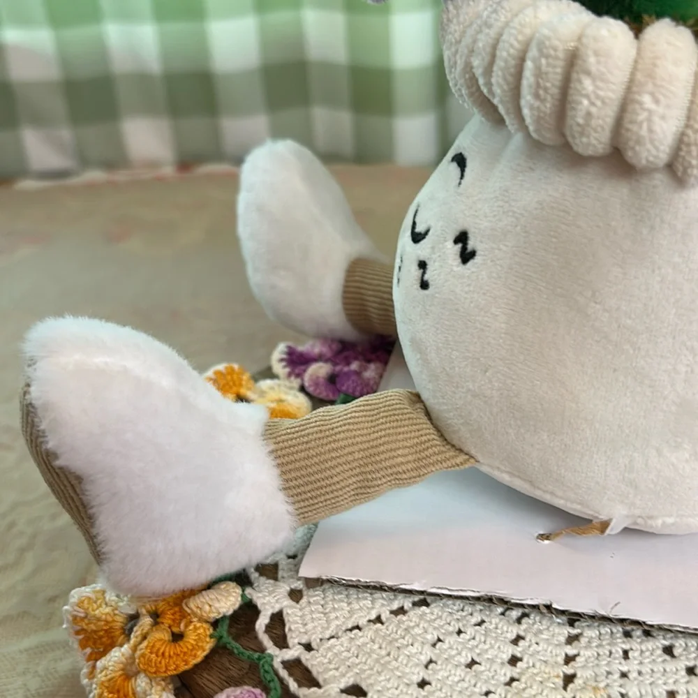 Plush Faux Wishbone Flower Happy Plant Weighted Bottom Ultra Soft Whimsical NEW